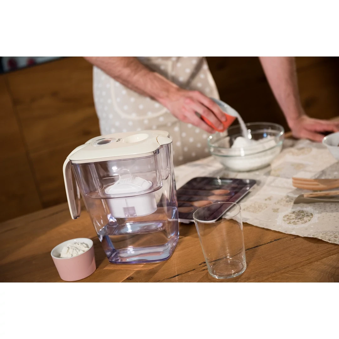 SILKO Five LAICA Róma NB XXL Vízszűrő kancsó kék tárcsával 3,7 L