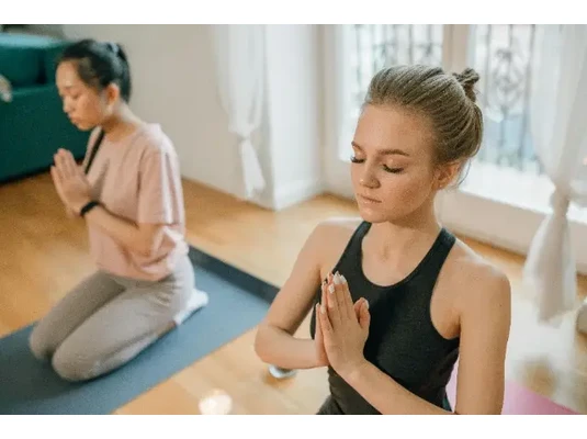 B-vitamin komplex hatása, B-vitamin idegrendszer, B-vitamin komplex hatása az idegrendszerre, B-vitamin idegrendszer működése, B-vitamin komplex előnyei, B-vitamin hatása a szervezetre, B-vitamin komplex mire jó, B-vitamin idegrendszeri hatás