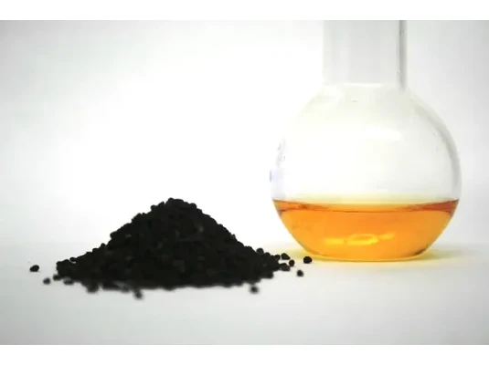 feketekömény olaj, feketekömény olaj hatása, Nigella sativa olaj, feketekömény immunerősítő, feketekömény olaj bőrre, feketekömény olaj hajra, feketekömény olaj adagolása, feketekömény olaj előnyei