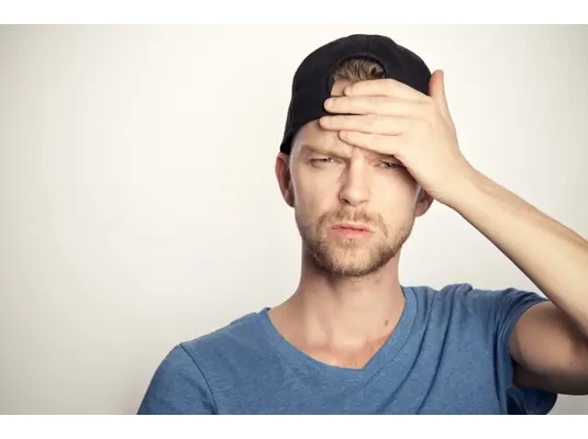 Fiatal férfi összezavarodott - Koncentrációt javító vitaminok