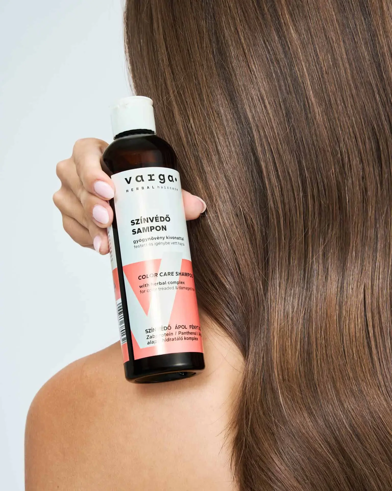 Varga Színvédő és Ápoló sampon 250 ml